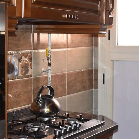 Apartamento جاردينيا سيتي الماظه El El Cairo Exterior foto