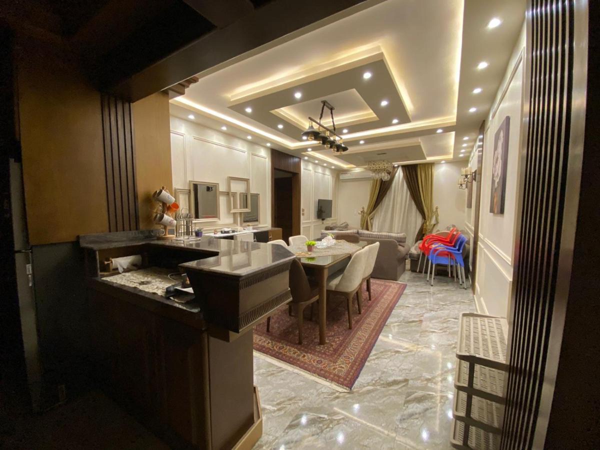 Apartamento جاردينيا سيتي الماظه El El Cairo Exterior foto